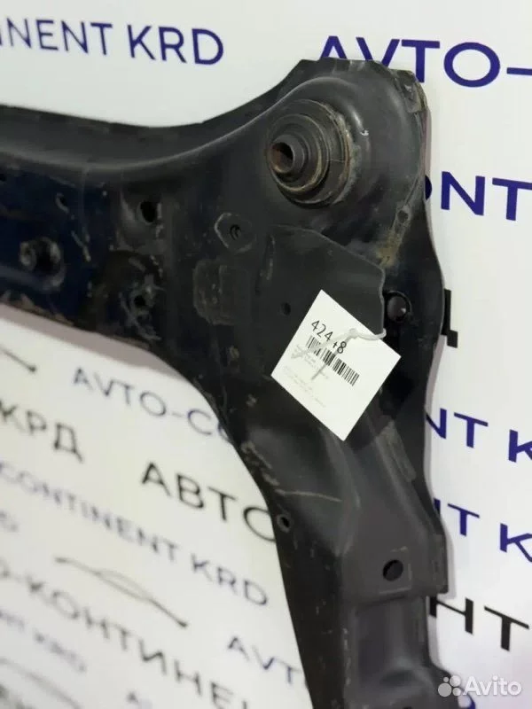 Балка под двс Nissan Serena C27 MR20 - миниатюра 2
