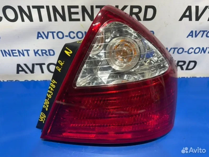Стоп правый Nissan Fuga PY50 VQ35 - миниатюра 2