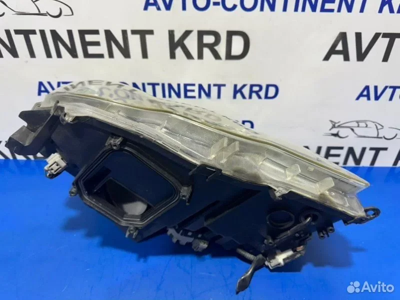 Фара правая Toyota Mark X GRX120 4GR - миниатюра 6