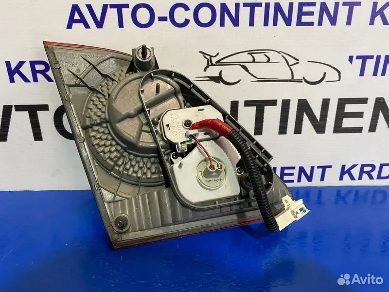 Стоп задний правый Toyota Crown GRS181 4GR - миниатюра 2
