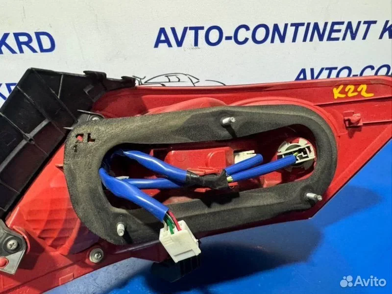 Стоп левый Toyota Mark X GRX120 4GR - миниатюра 8
