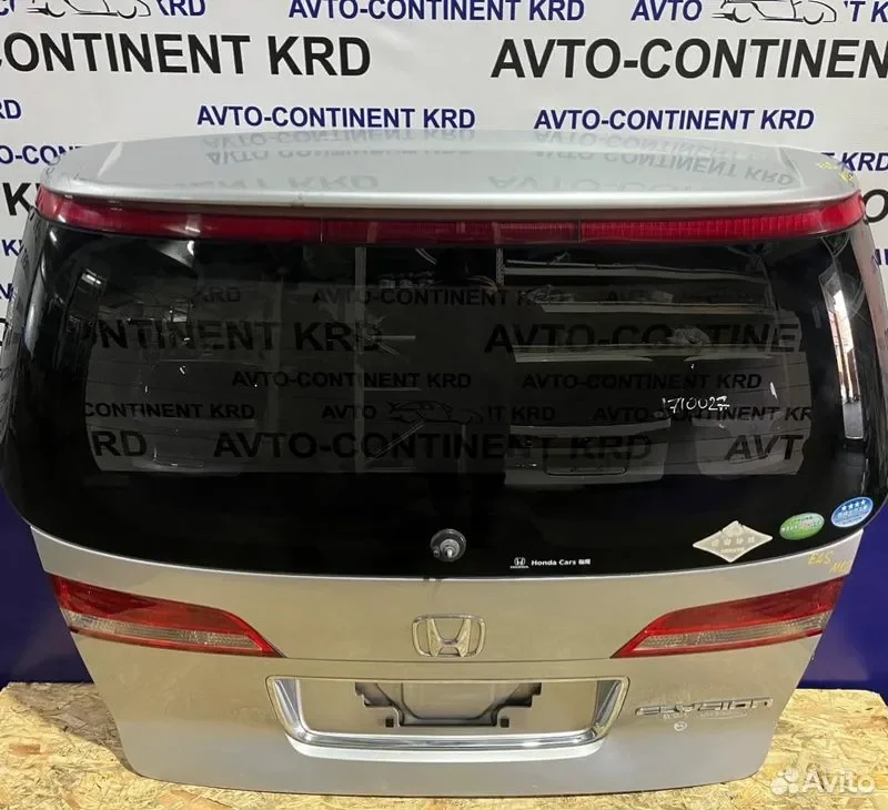 Дверь багажника Honda Elysion RR1 K24A - миниатюра 2
