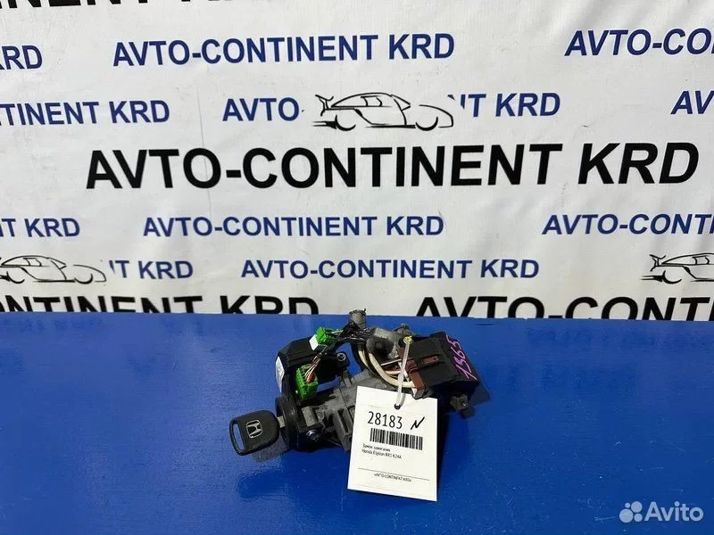 Замок зажигания Honda Elysion RR1 K24A - изображение 1