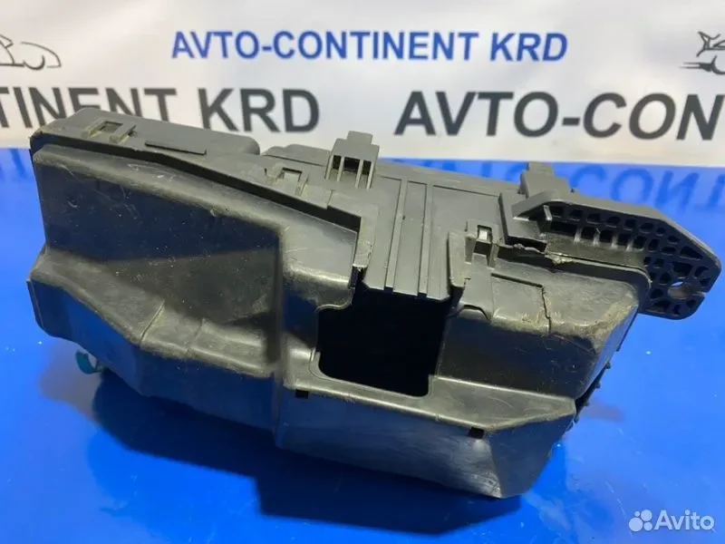 Блок предохранителей Honda Elysion RR1 K24A - миниатюра 2