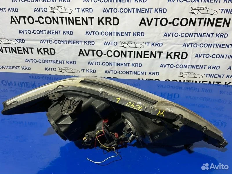 Фара передняя левая Honda Elysion RR1 K24A - миниатюра 2