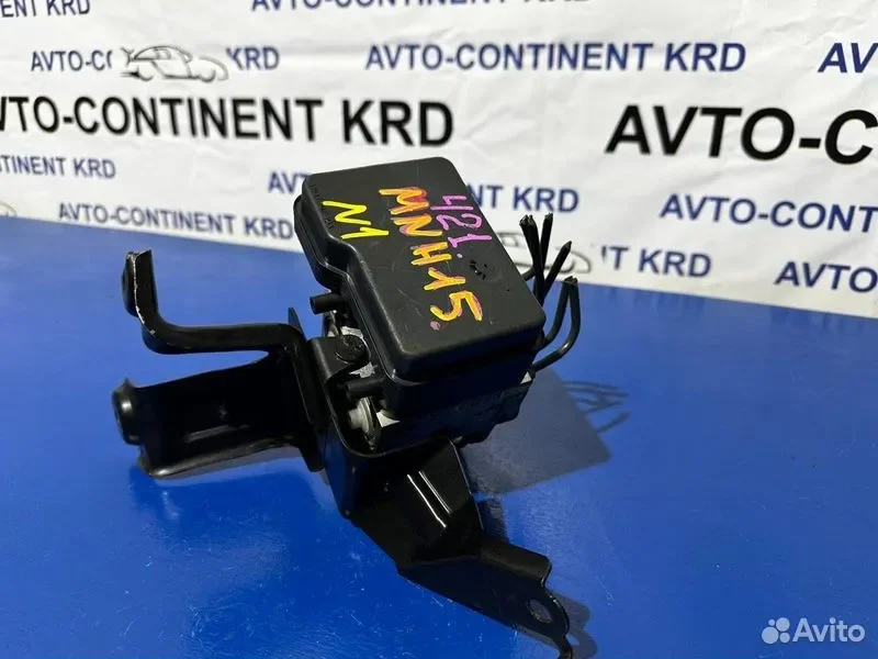 Блок abs Toyota Alphard MNH15 1MZ