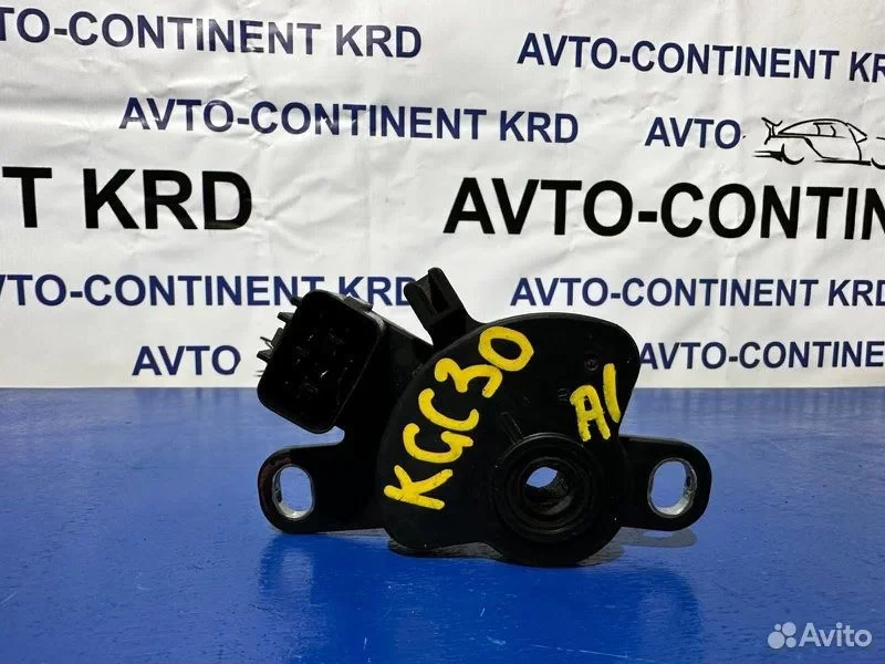 Датчик селектора АКПП Toyota Passo KGC30 1KR - миниатюра 3