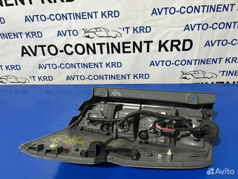 Стоп задний правый Honda Stepwgn RK2 R20A - миниатюра 4