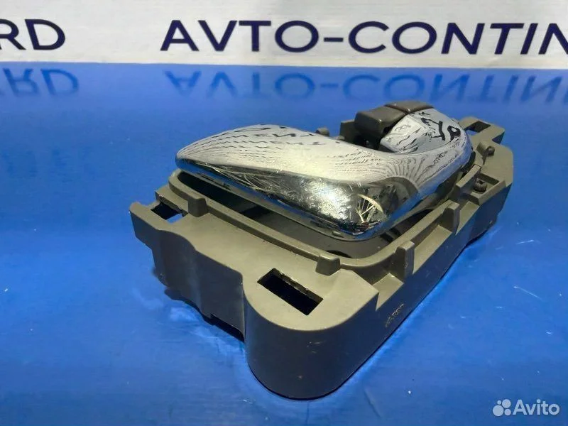 Ручка двери передняя правая Honda Elysion RR1 K24A - миниатюра 2