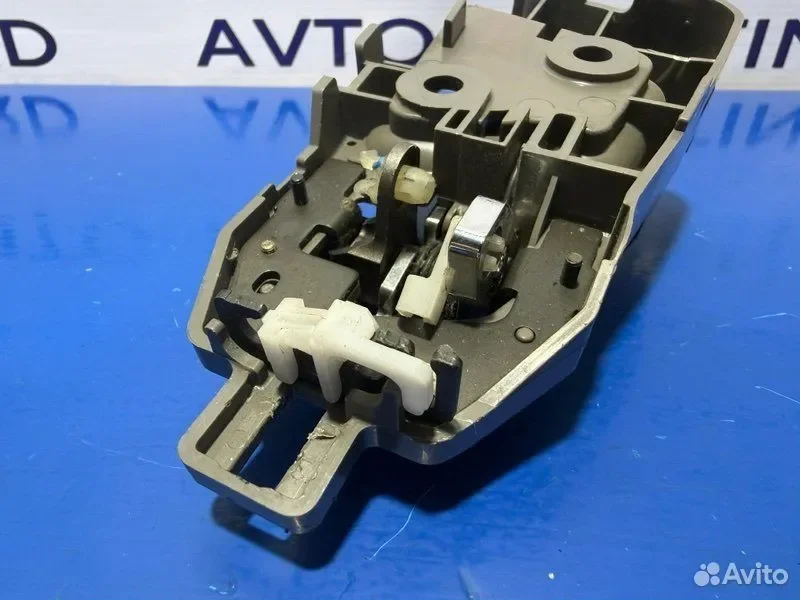 Ручка двери передняя правая Honda Elysion RR1 K24A - миниатюра 5