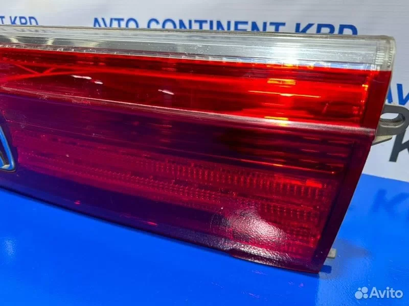 Стоп вставка задний Honda Elysion RR5 J35A - миниатюра 2