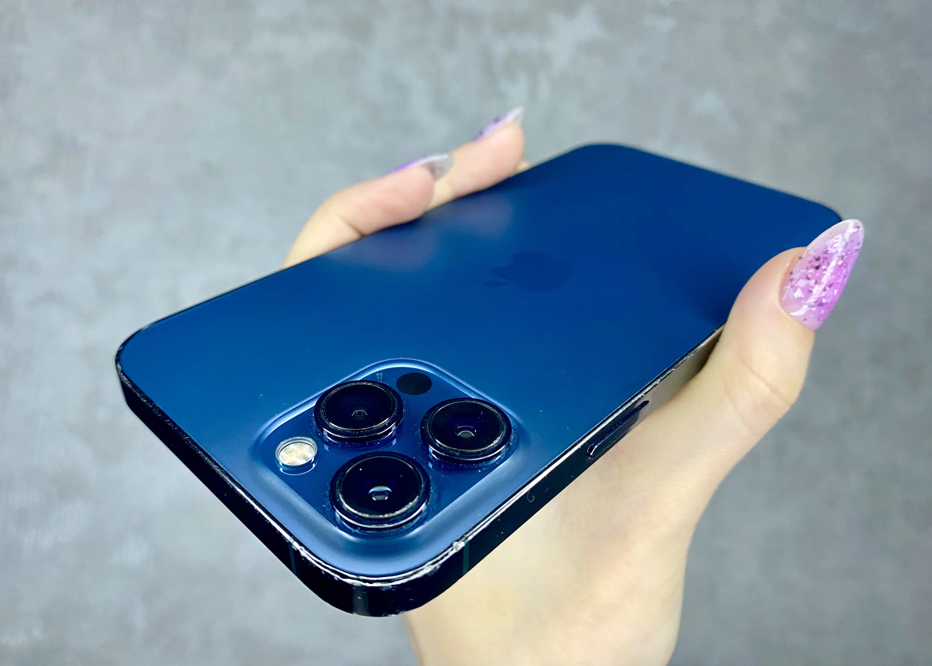 iPhone 12 Pro Max 256gb - миниатюра 4