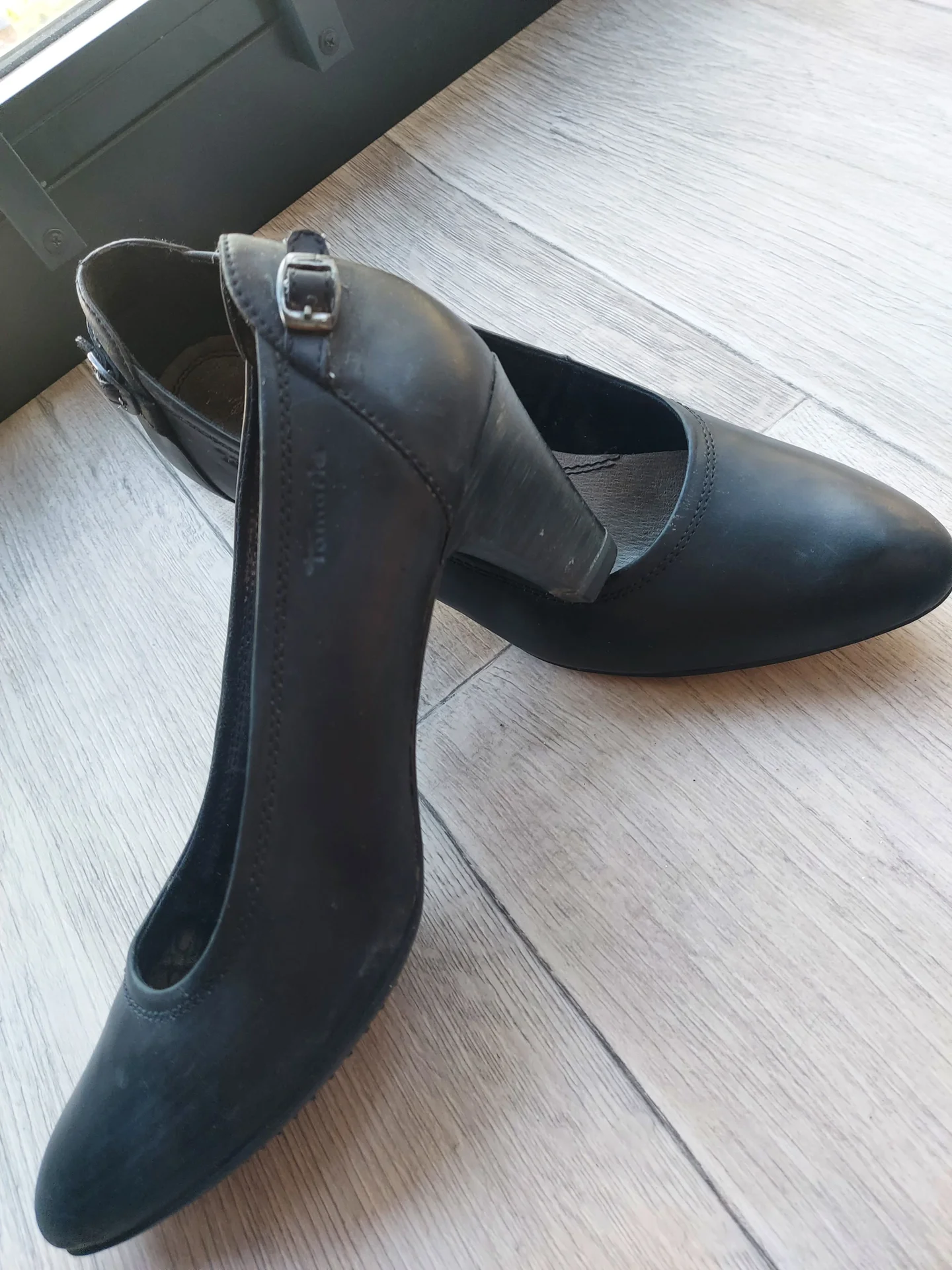 Продам туфли 41 р-р, натуральная кожа - миниатюра 3