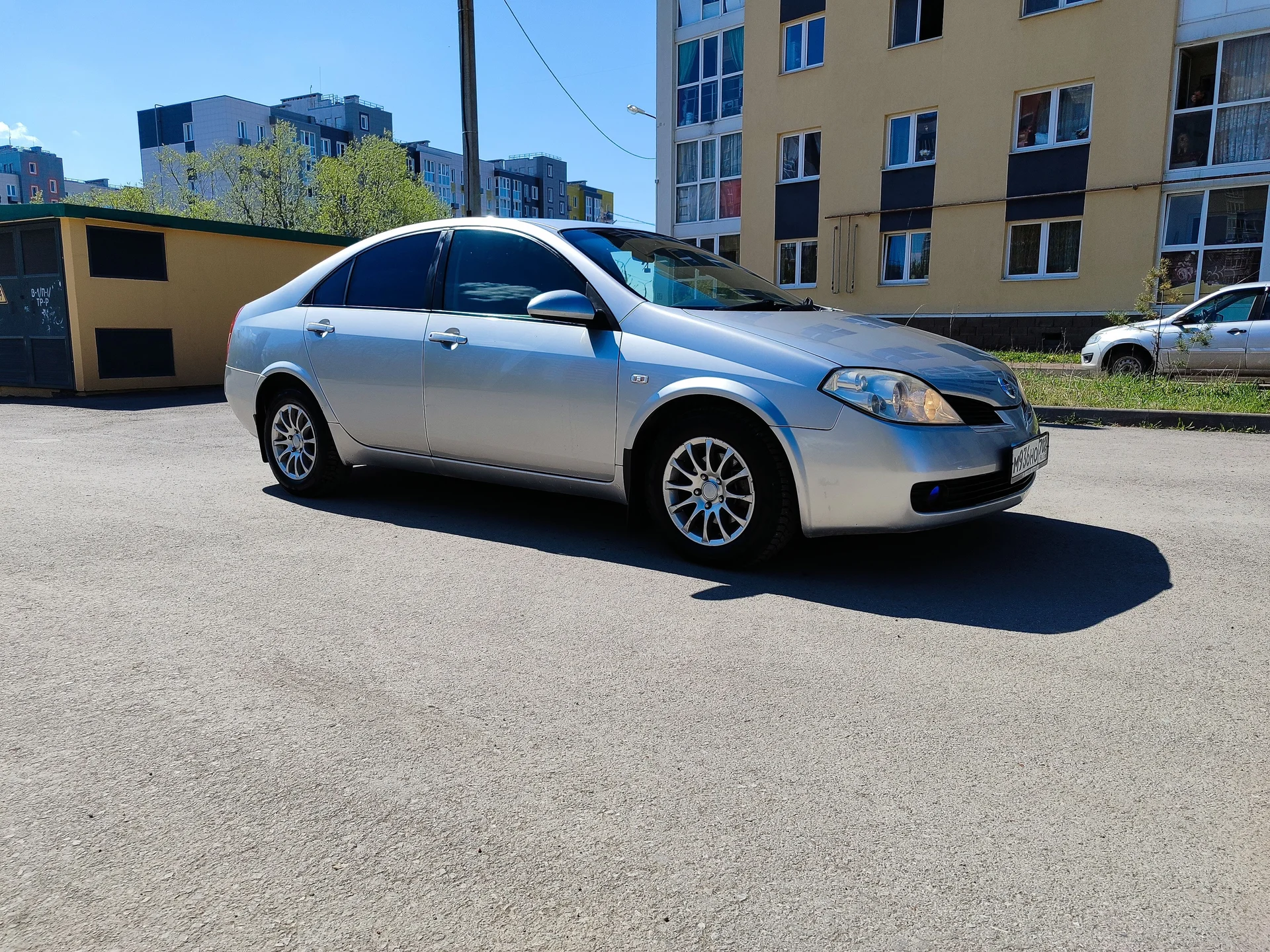 Nissan Primera - миниатюра 5