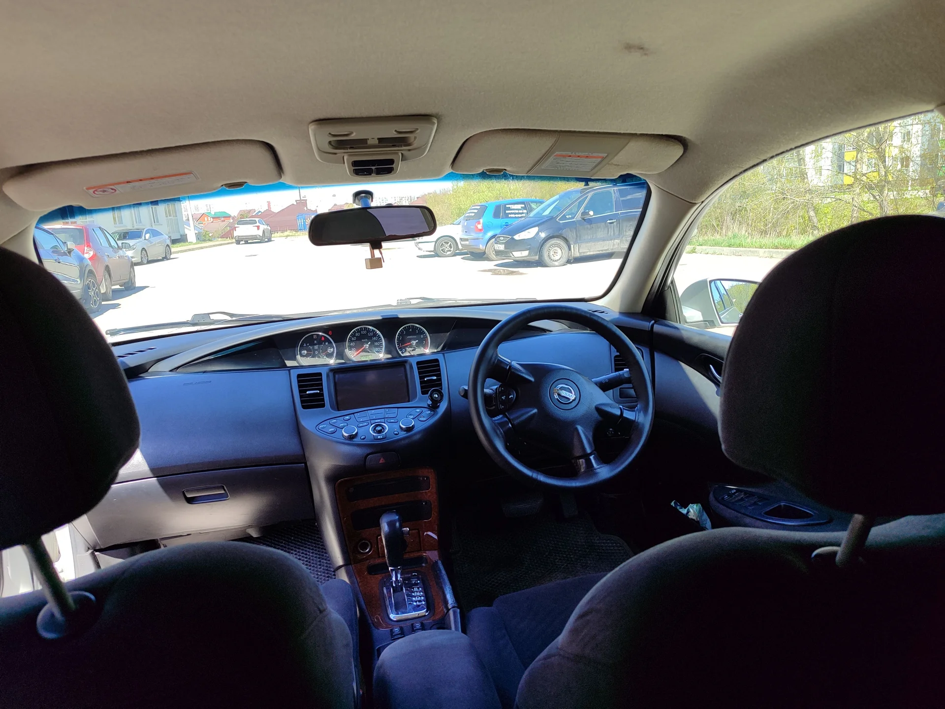 Nissan Primera - миниатюра 7