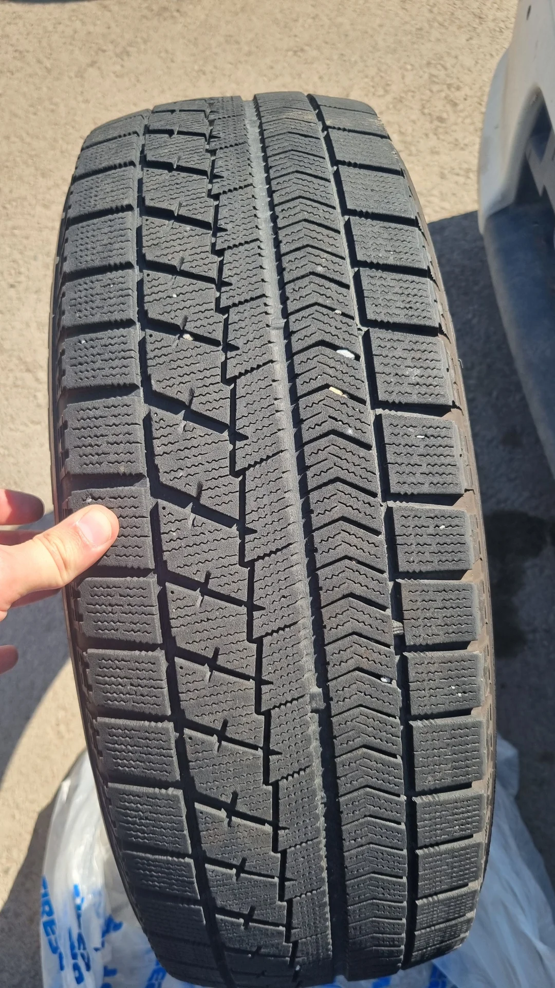 Шины 215/65 R16 без пробега по рф - изображение 1