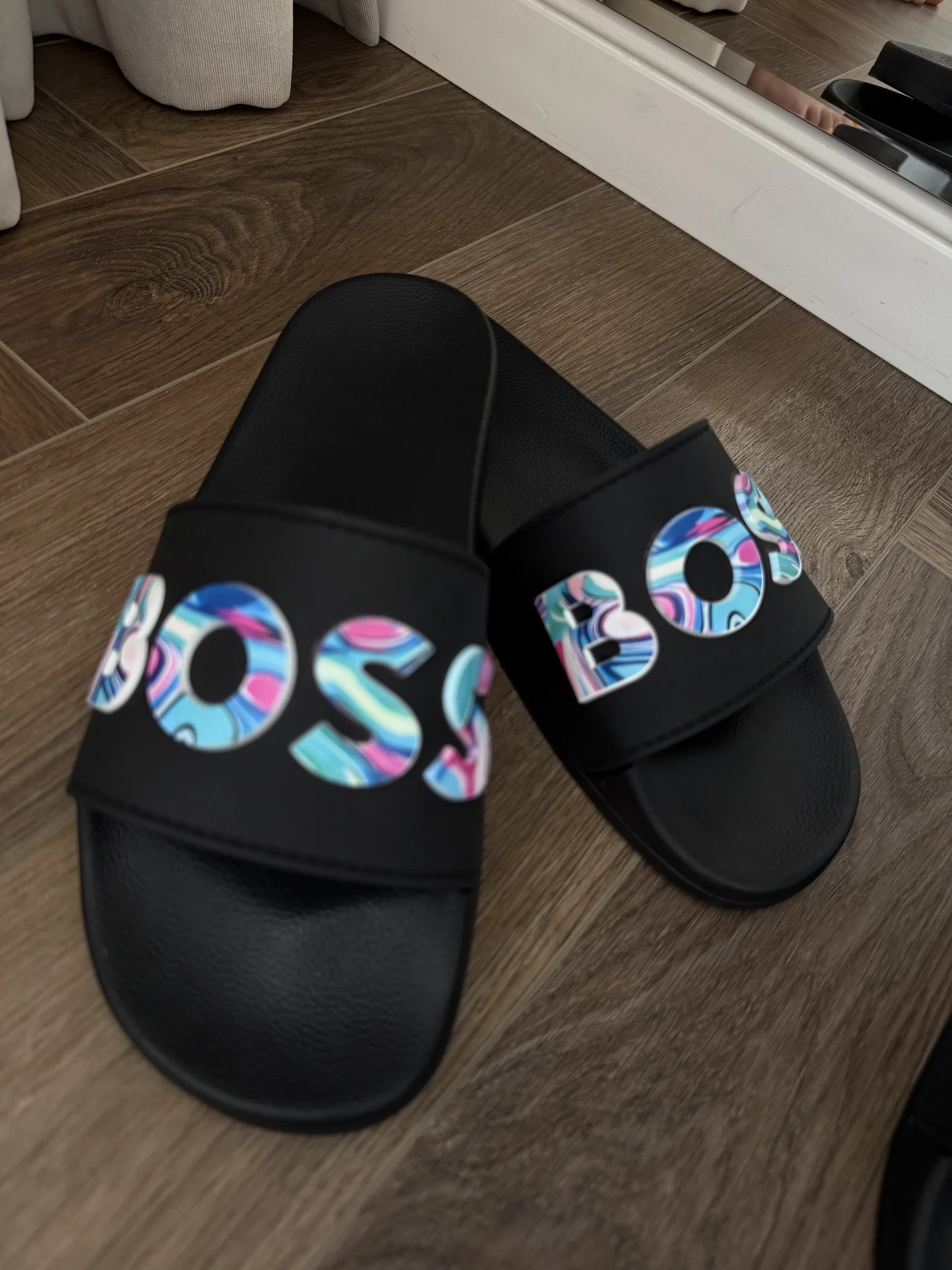 Шлепки Hugo Boss - миниатюра 3