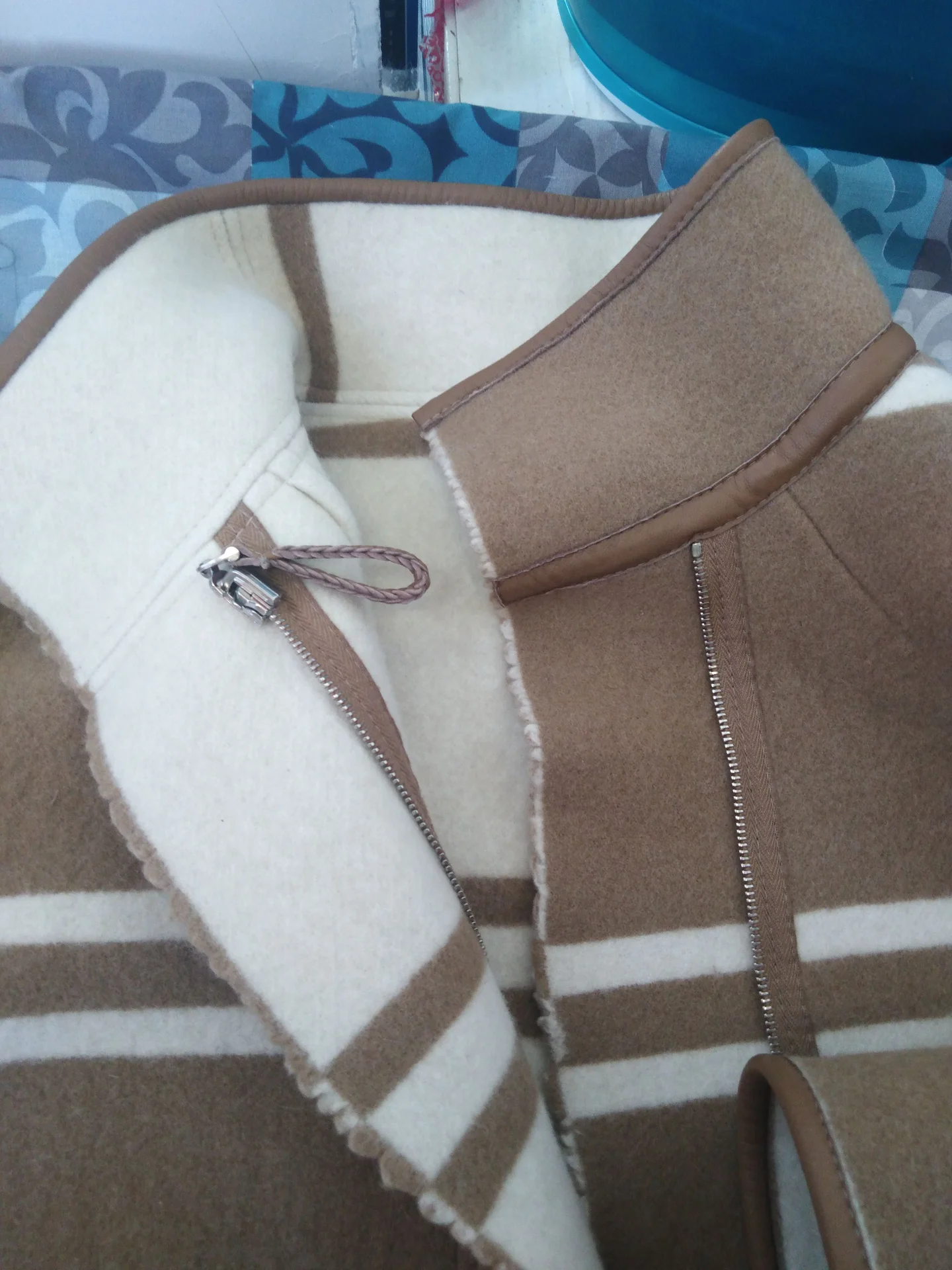 Пошив и ремонт одежды, аксессуаров, чехлов - миниатюра 44