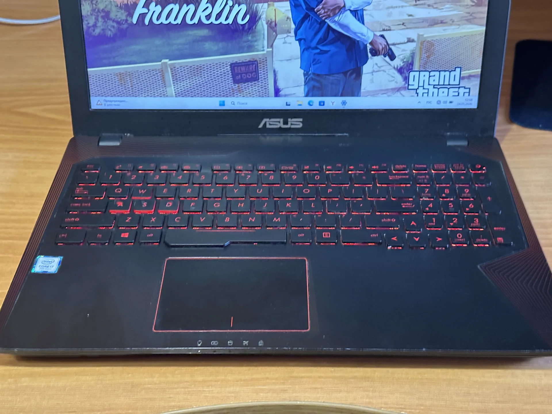 Игровой ноутбук ASUS GTX1050/i7-7700HQ - миниатюра 3