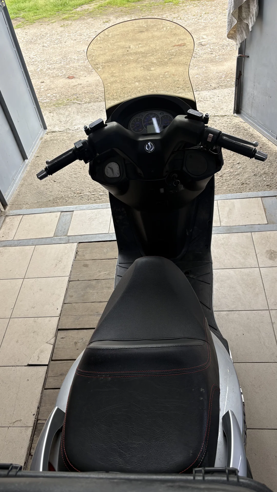 Скутер Sym joyRide200ievo - миниатюра 8