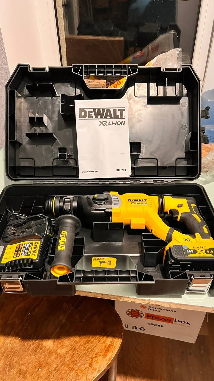 Перфоратор аккумуляторный DCH263 Dewalt - миниатюра 3