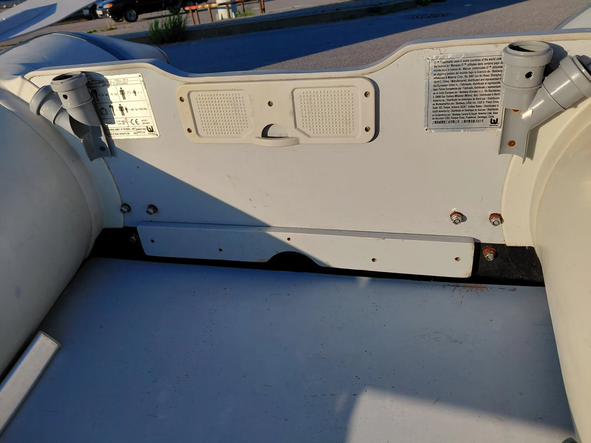Лодка надувная Bestway 280 - миниатюра 2