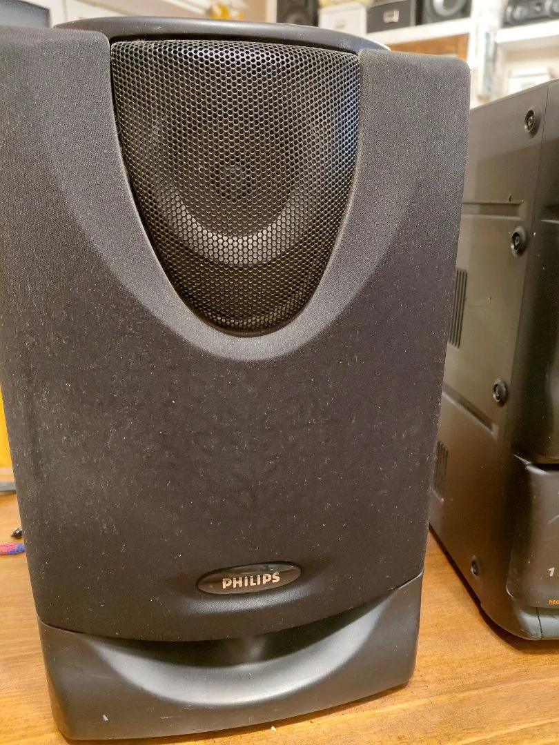 продаю музыкальный центр PHILIPS FW332 - миниатюра 8