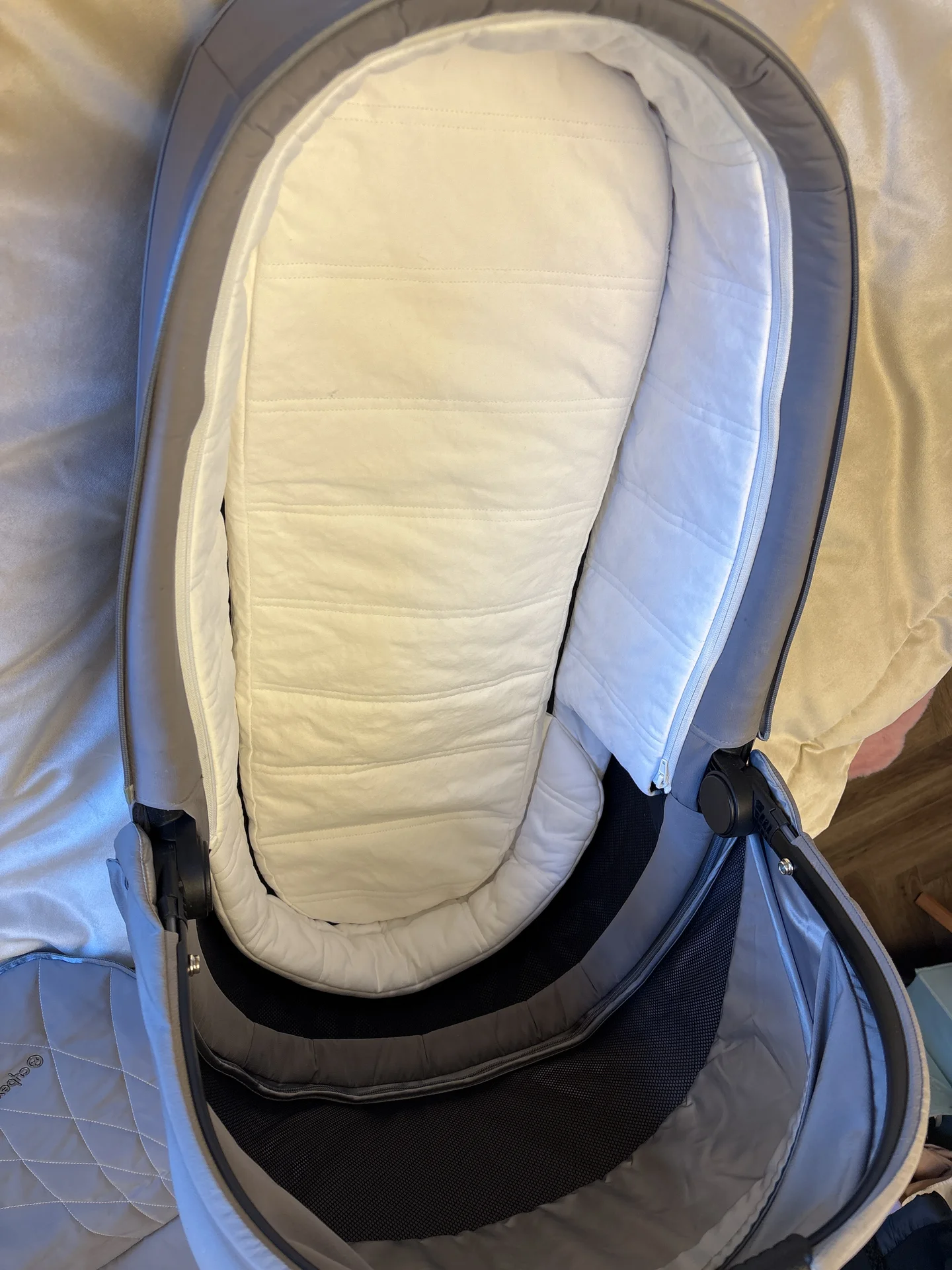 Люлька для коляски Cybex Priam 3 - миниатюра 3