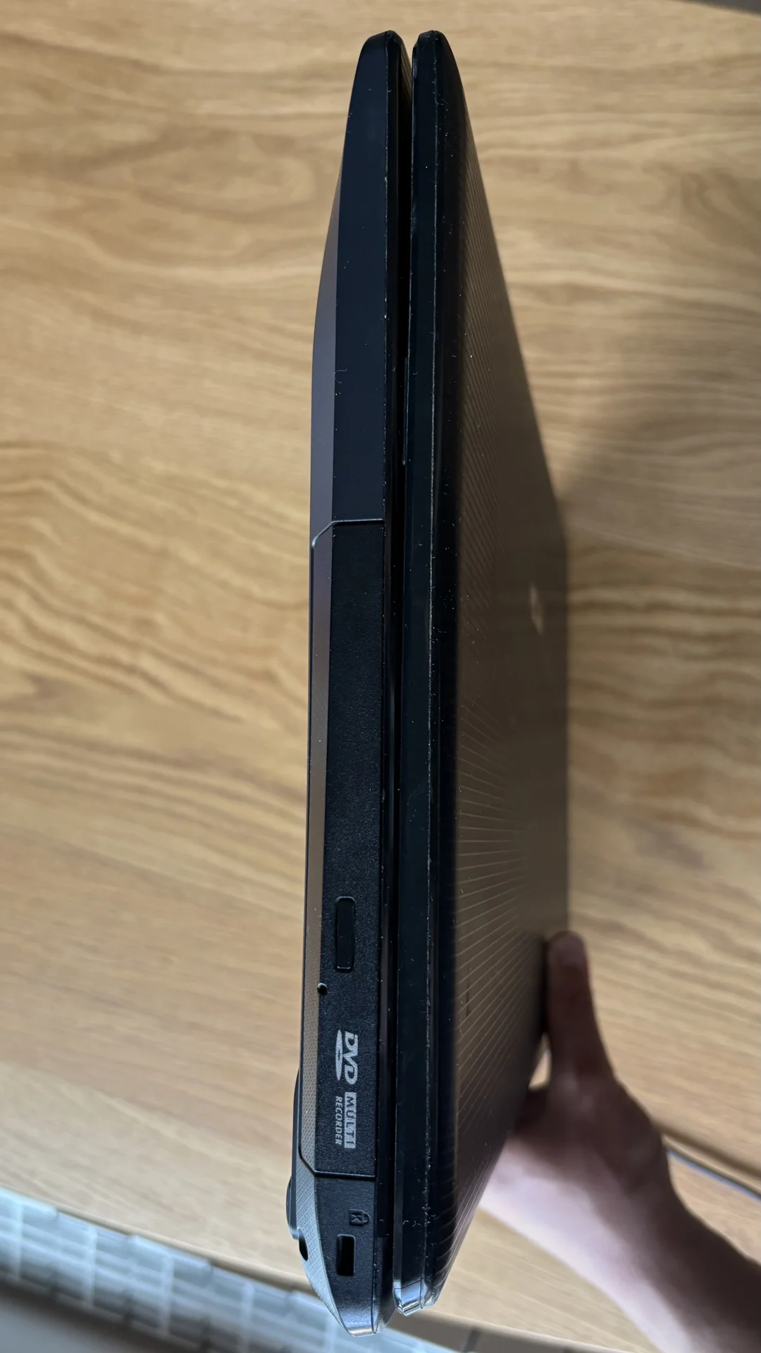 Ноутбук Asus x75vc озу 8gb/ssd 500gb evo860 - миниатюра 10