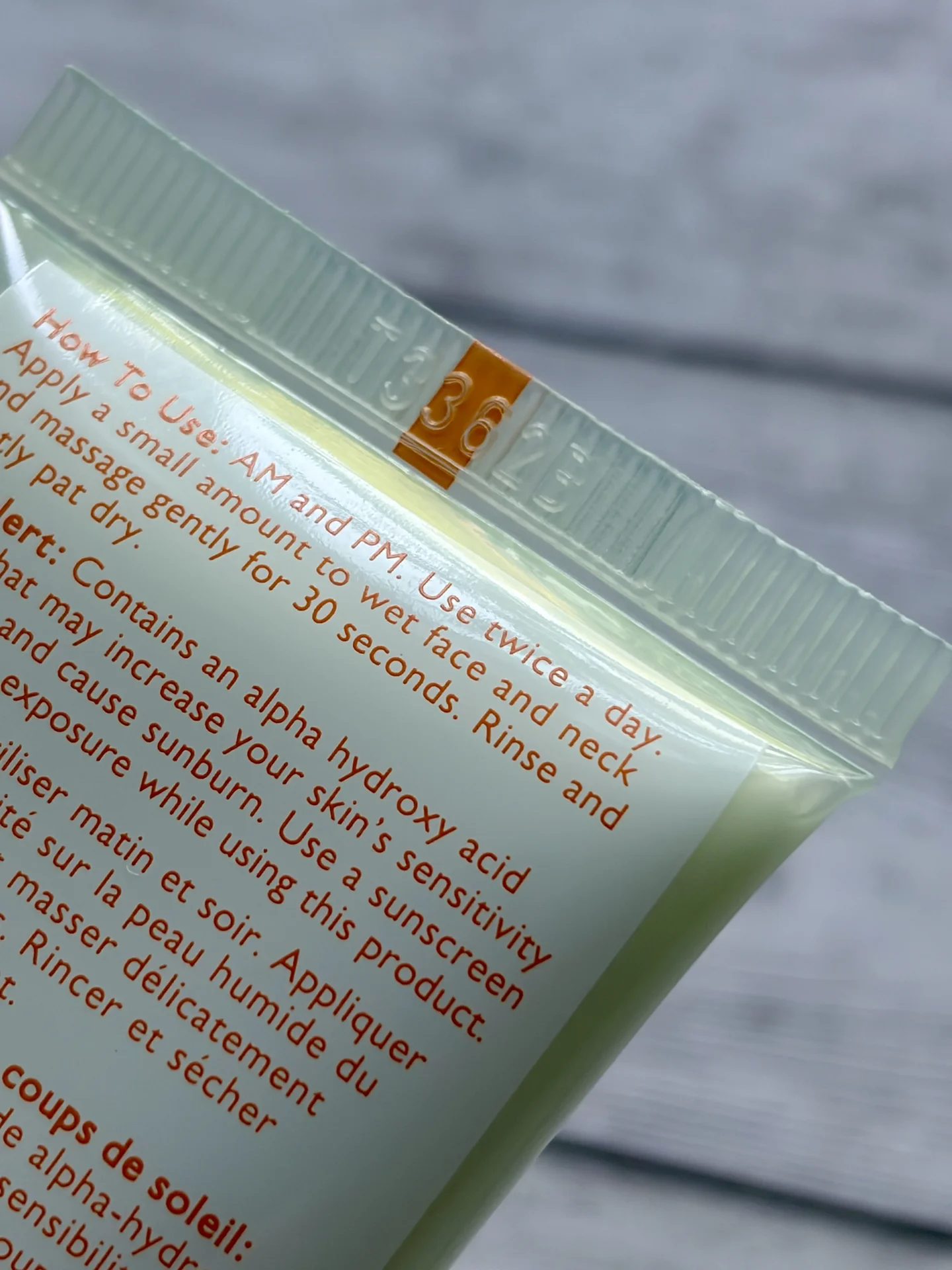 Kate Somerville ExfoliKate Cleanser Daily Foaming - миниатюра 3