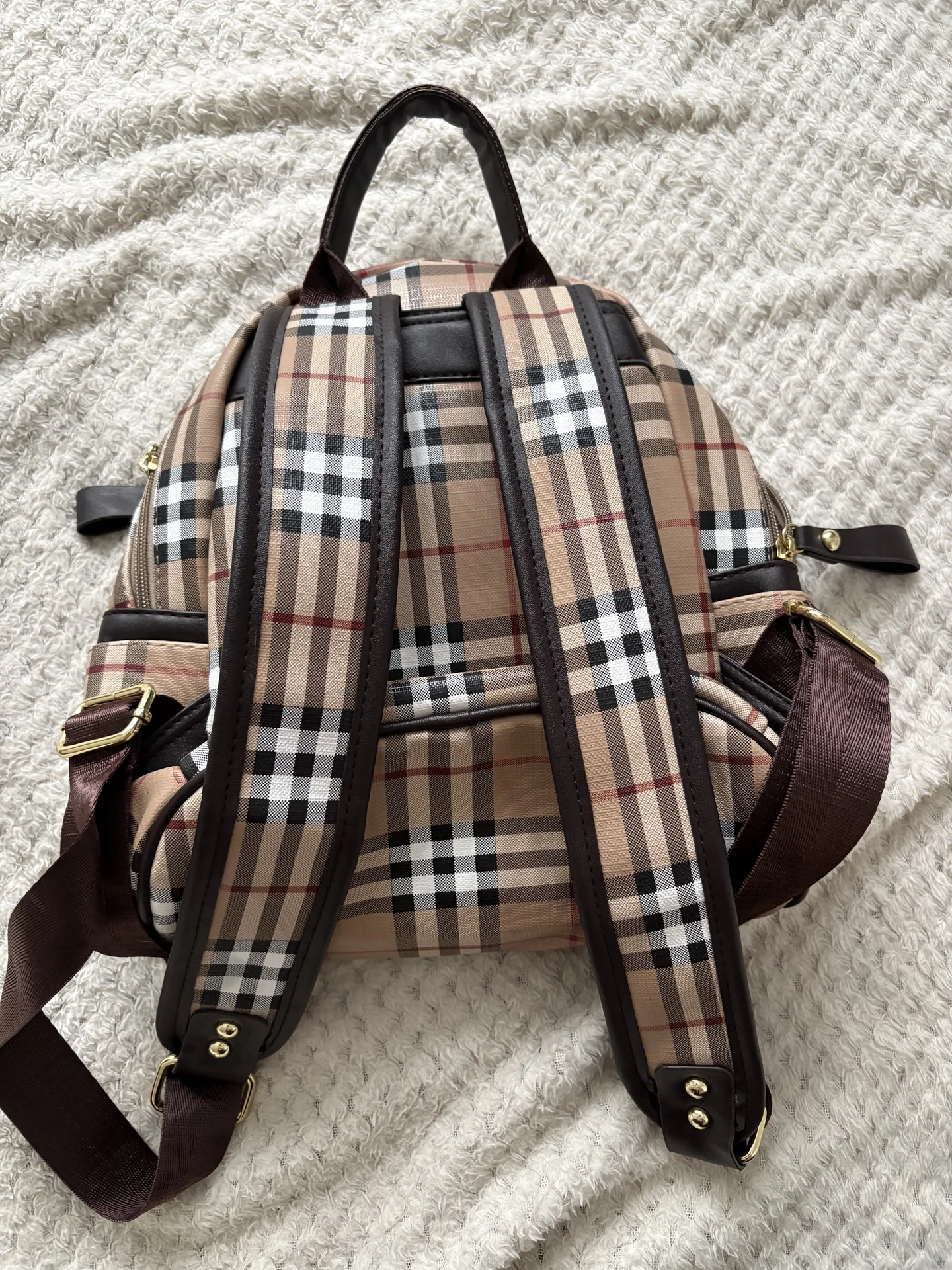 Милый рюкзак Burberry - миниатюра 2