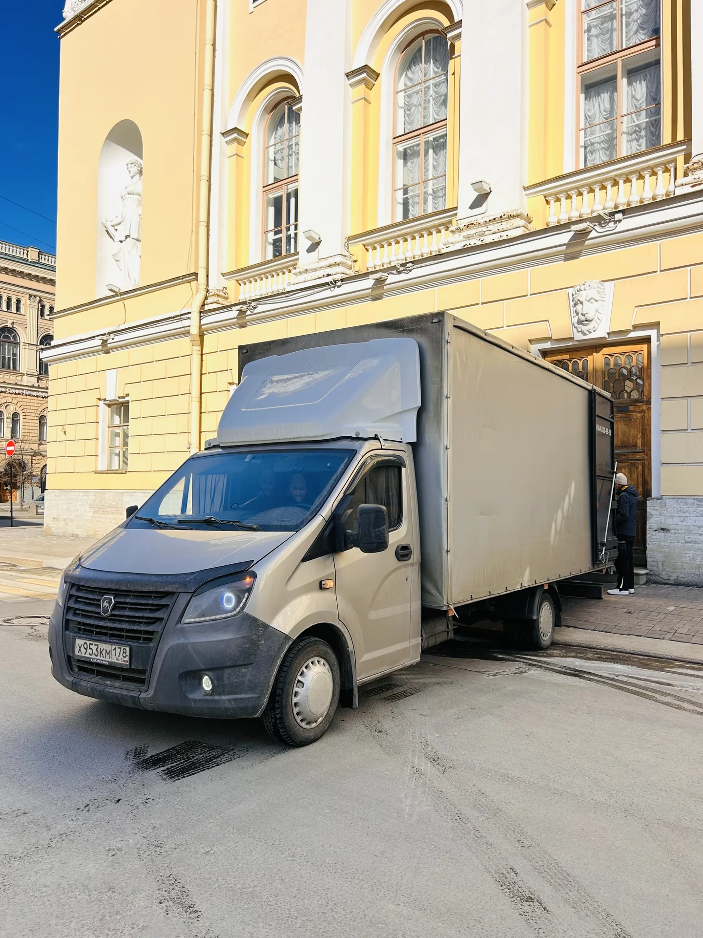 Грузоперевозки, доставка Питер - миниатюра 3
