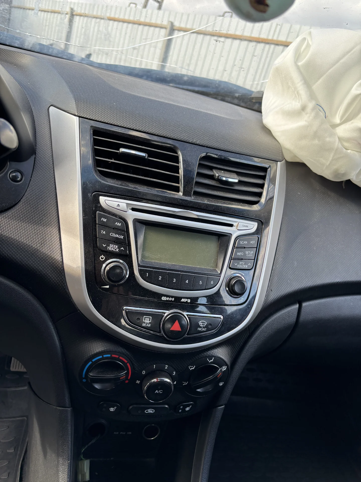 Кузов,sапчасти Hyundai Solaris 1 - миниатюра 2