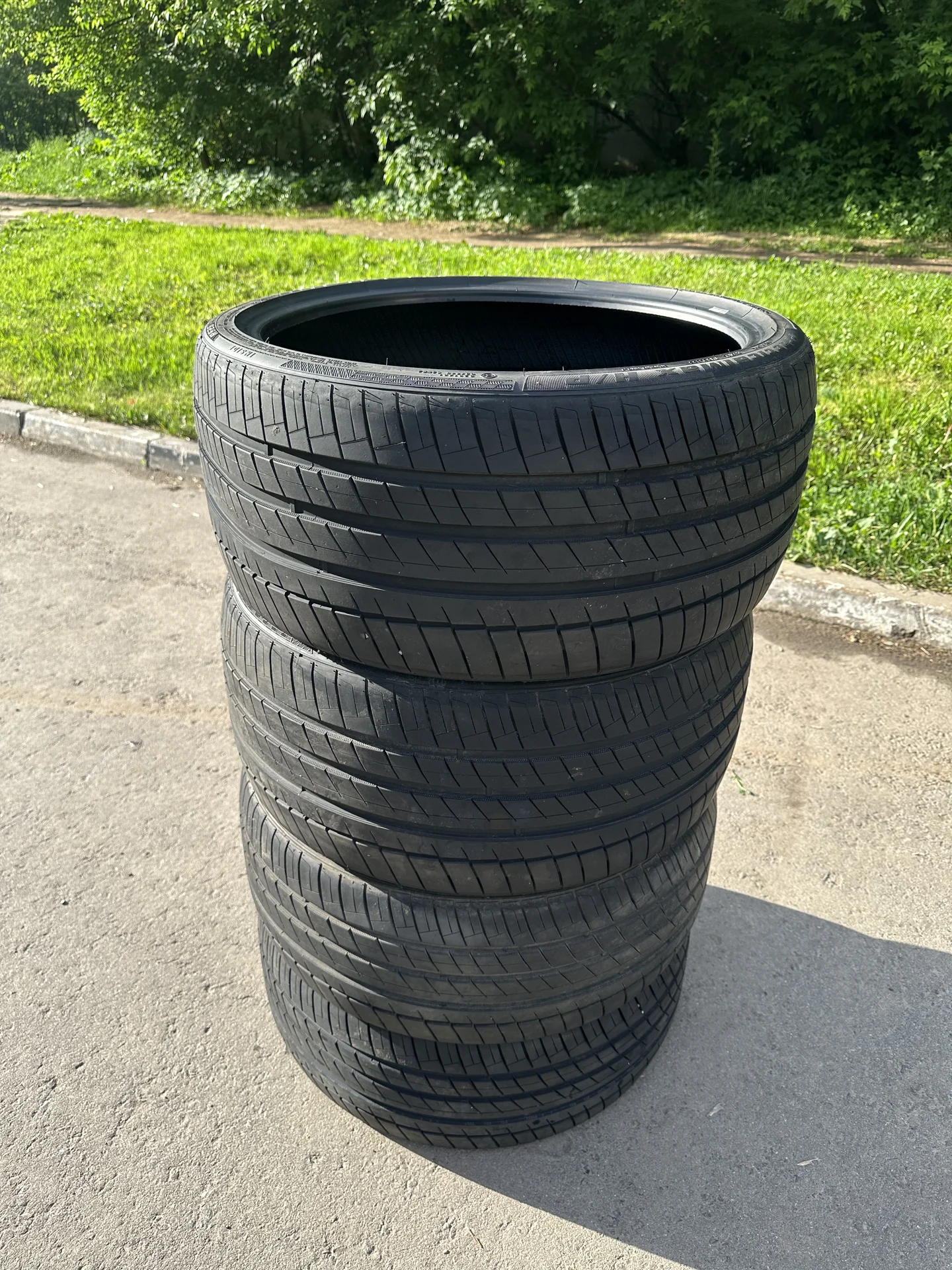 Шины летние 275/30 R20 и 245/35 R20 - миниатюра 3