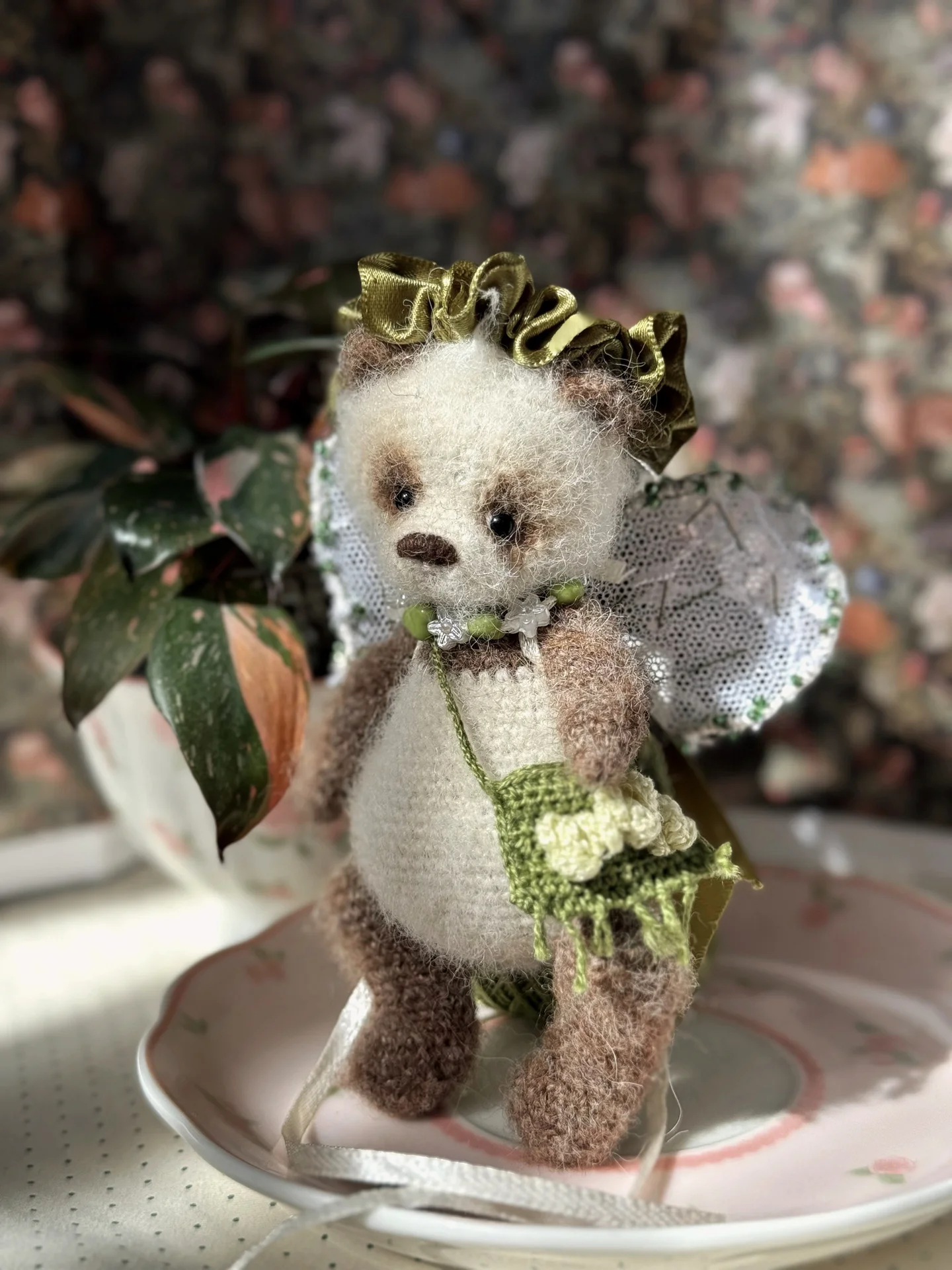 Вязаная игрушка. Коллекционный медведь. - миниатюра 2
