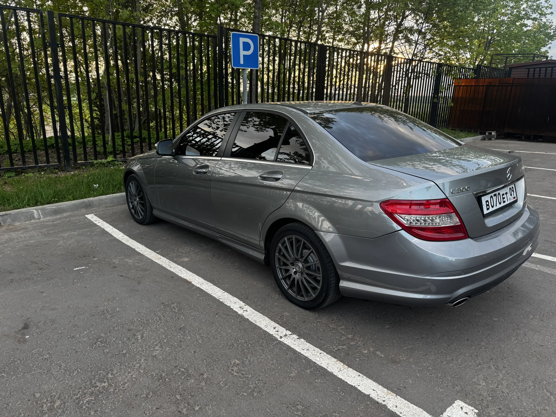 Автомобиль - миниатюра 4