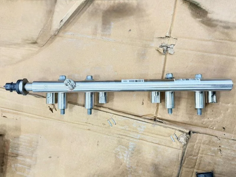 Топливная рампа в сборе с форсунками Changan Uni-K \nCHANGAN unik, changan uni k, Чанган ЮНИ К, Чанган УНИ К....... - изображение 1