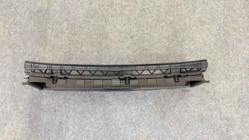 Жалюзи радиатора LiXiang L7/L8 /L9 (Оригинал) .\nлисянг л9/ li xiang LI9, Ликсянг Ли9, Лисян Л9, Лисян Ли 9, лейсан Л9, лаясян Л9....... - миниатюра 2