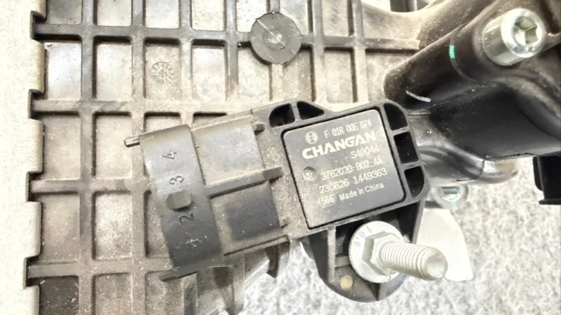 Интеркулер Changan UNI-K 1 JL486ZQ5 (Оригинал) снят с аввтомобиля с пробегом 500 км\nCHANGAN unik, changan uni k, Чанган ЮНИ К, Чанган УНИ К..... - миниатюра 5