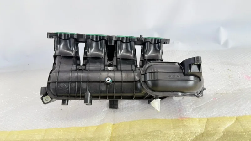 Коллектор впускной Changan UNI-K (Оригинал) Снят с авто с пробегом 500 км\nCHANGAN unik, changan uni k, Чанган ЮНИ К, Чанган УНИ К..... - миниатюра 4