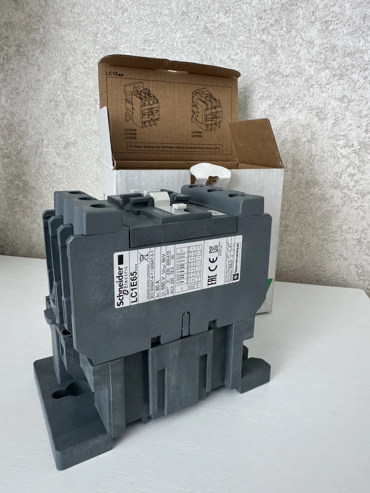 Контактор lc1e65m5 schneider - изображение 1