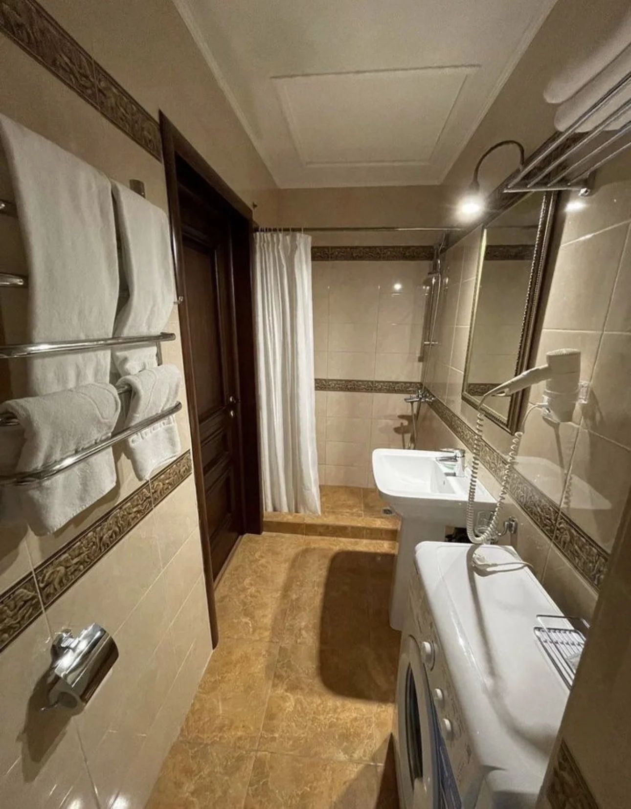 Liberty fly hotel комната 405 - миниатюра 9