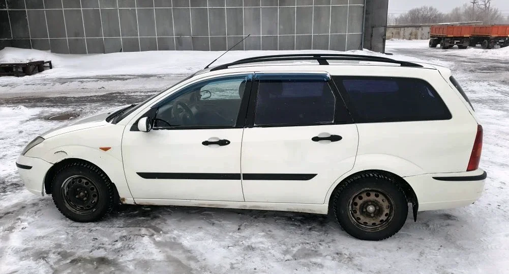 Ford Focus 1.6 MT, 2004 - миниатюра 3
