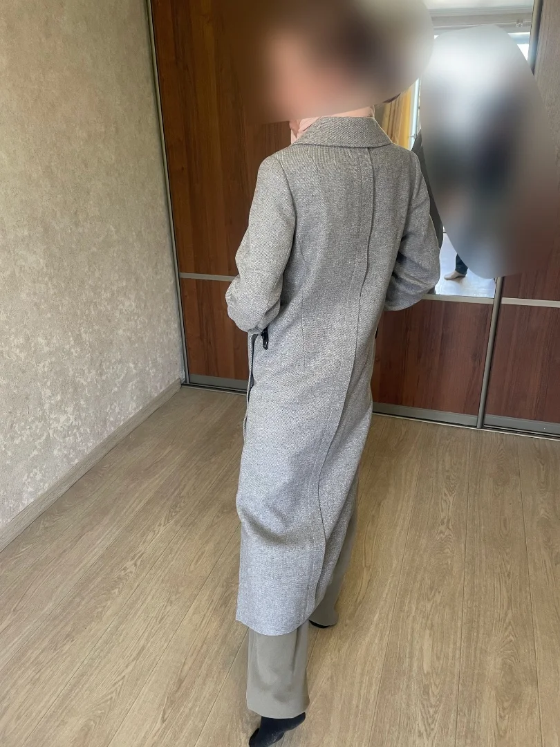 Легкое, стильное и теплое пальто из 100% шерсти - миниатюра 4