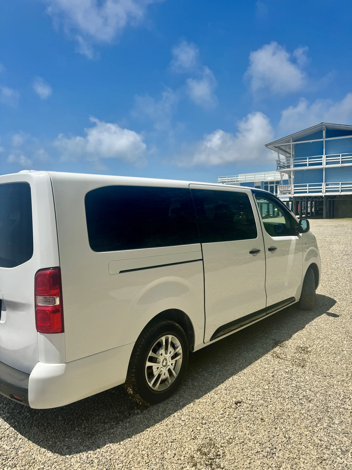 PEUGEOT TRAVELER 2.0 automatic 2020г - миниатюра 3