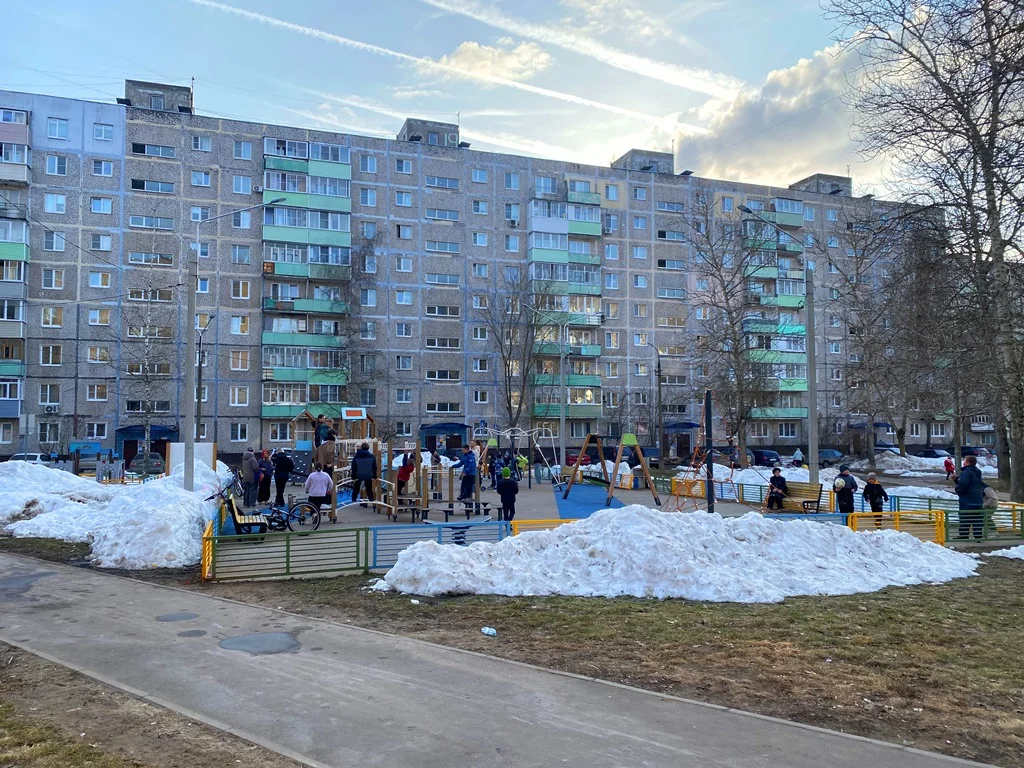2-я квартира в 3-м микрорайоне, дом 4 - миниатюра 22