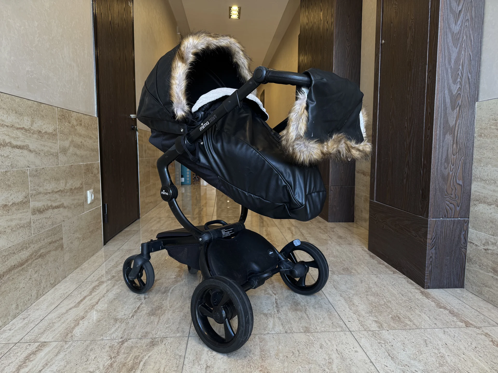 Детская коляска Mima Xari 3 в 1 оригинал - миниатюра 6
