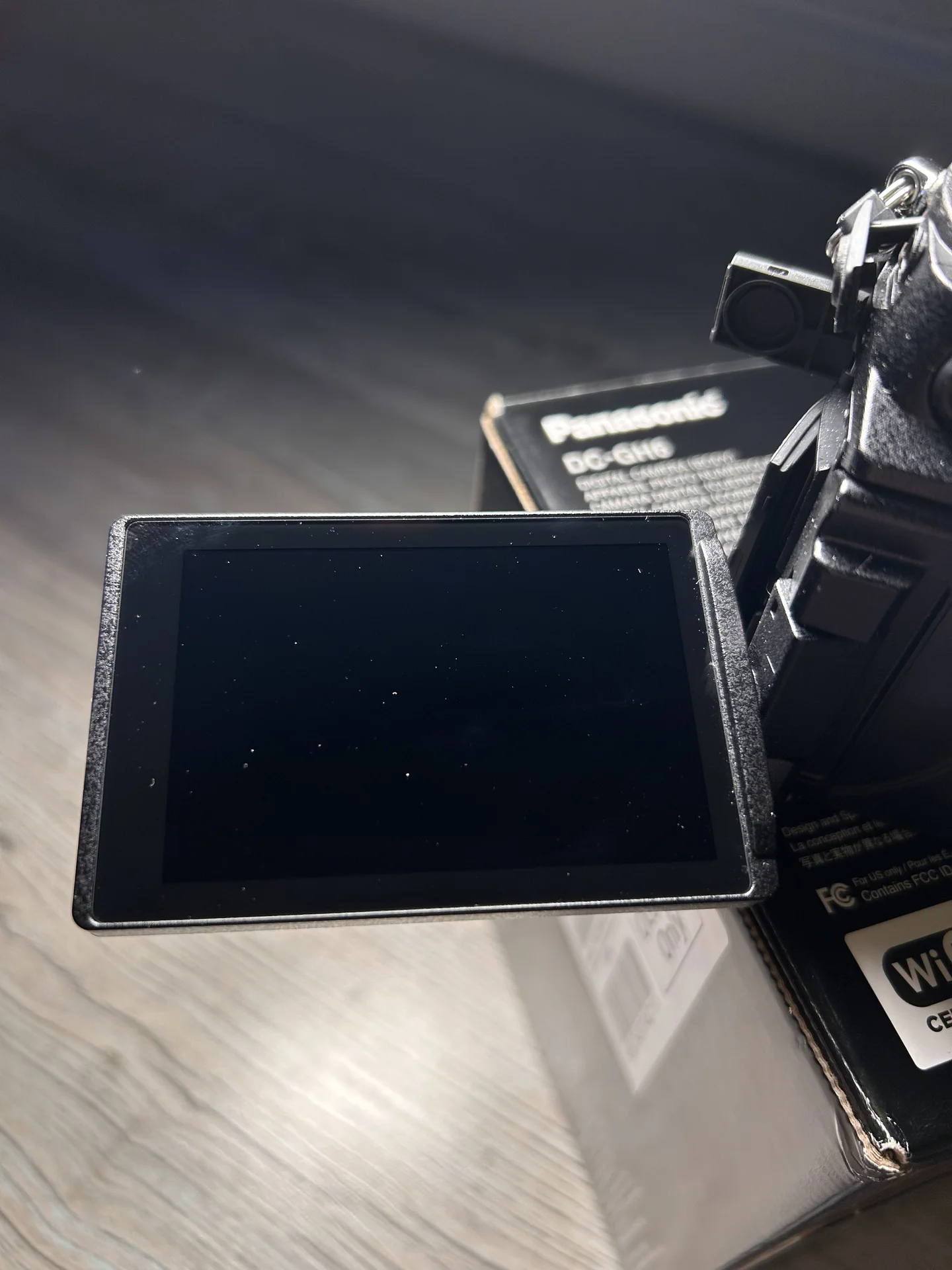 Фотоаппарат Panasonic Lumix GH6 body — как новый! - миниатюра 6