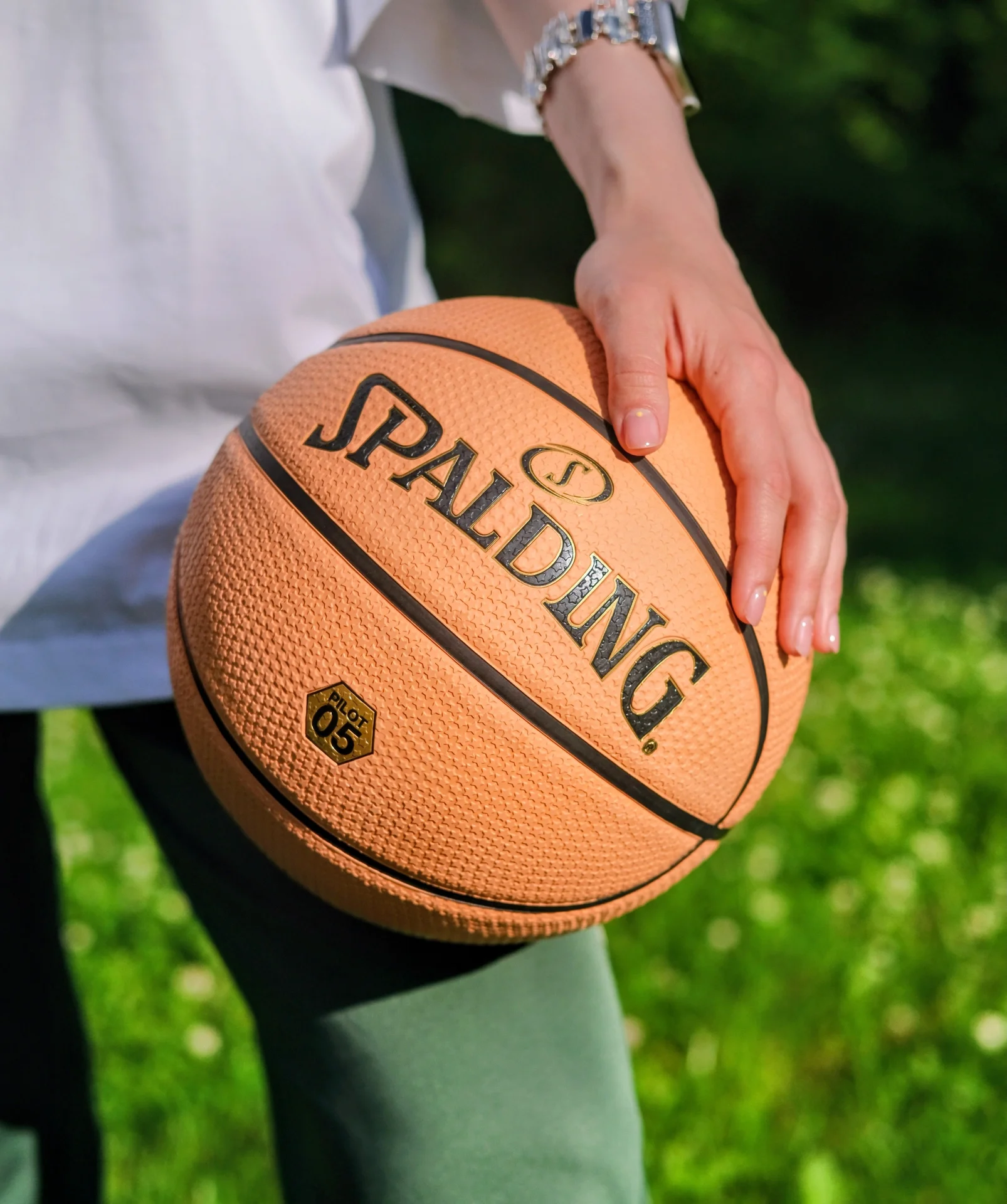 Оригинальный баскетбольный мяч Spalding Pilot 05 - миниатюра 2