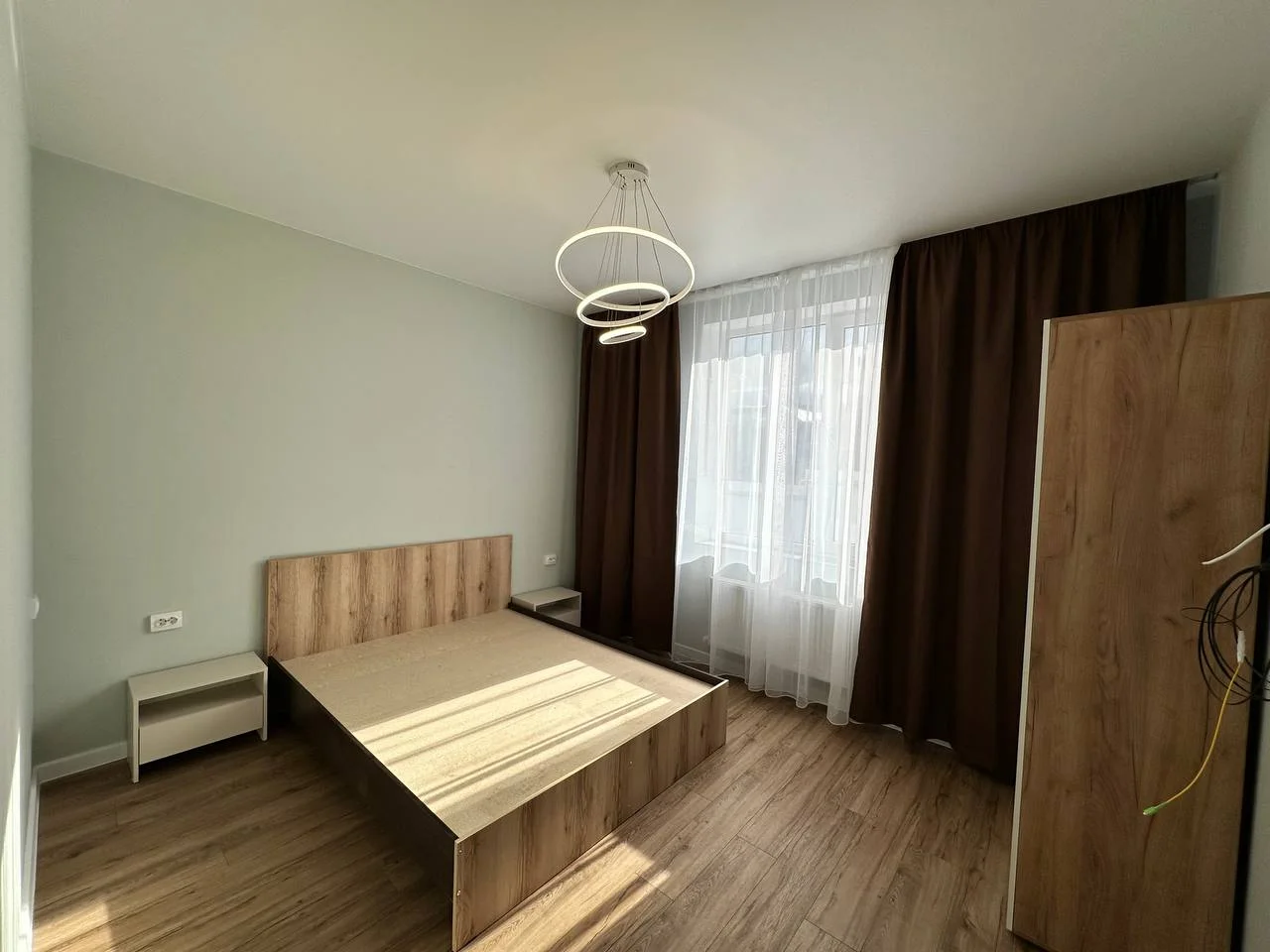 Продам дом с ремонтом и мебелью - миниатюра 25